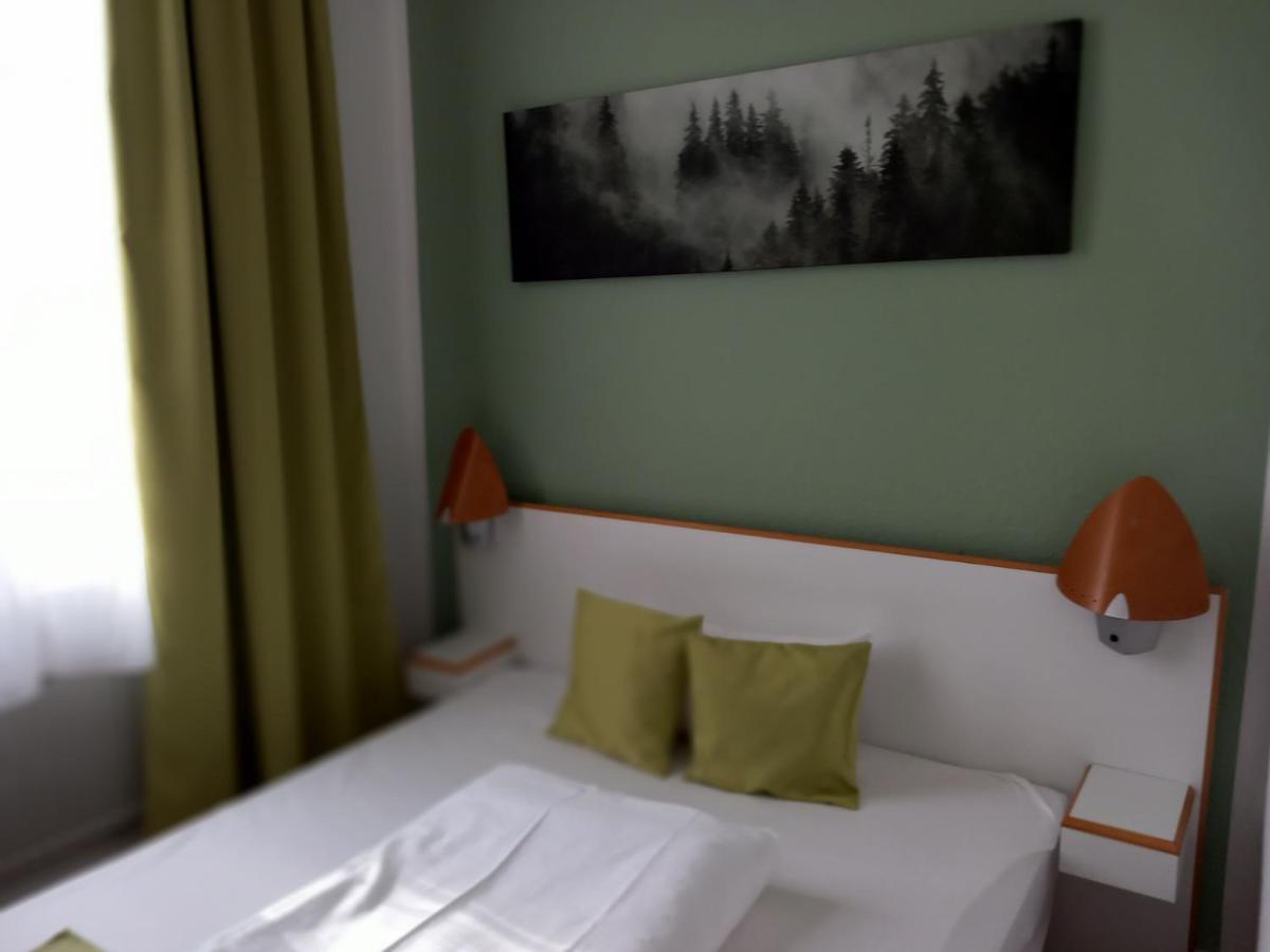 Hotel Karolinger Düsseldorf Extérieur photo