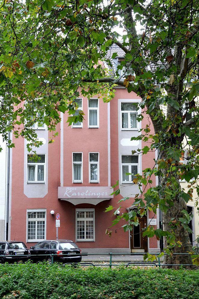Hotel Karolinger Düsseldorf Extérieur photo