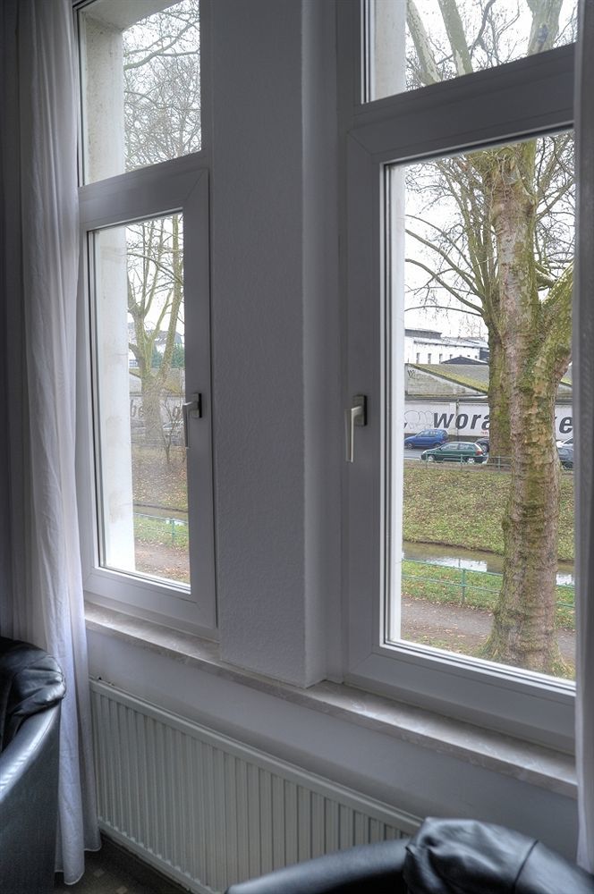 Hotel Karolinger Düsseldorf Extérieur photo